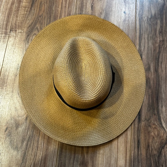 Express Hat - Picture 5 of 7